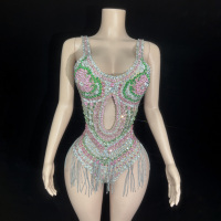 Novance Y5612 Vêtements de mode haut de gamme pour femmes, boutique de luxe, combinaison de soirée pour femmes, ornée de perles et de pompons, vêtements de scène et de danse, jazz