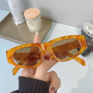 Gafas de Sol de moda <span class=keywords><strong>2022</strong></span> para mujer, gafas de sol de diseñador de sombra Vintage de lujo, de tamaño pequeño gafas de sol, gafas cuadradas para hombre - Product Image 2