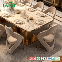 Juego de Comedor Moderno de Lujo con Mesa de Mármol y Latón Dorado, Sillas de Terciopelo, Proveedor Integral de Muebles para el Hogar