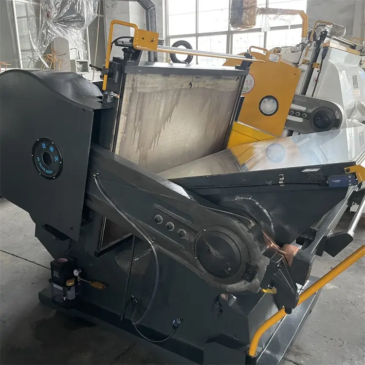 ZHML-750 macchina tagliante manuale della molletta del bordo di cartone di scanalatura industriale