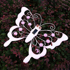 Solar Garden <b>Light</b> Dragonfly Led Hanging Outdoor Decorative Insect Lamp With Solar <b>Panel</b> For Yard And Garden - Product Image 3