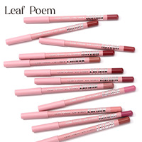 Crayon à lèvres rose crémeux vegan mat longue tenue, résistant à l'eau, anti-transfert et anti-bavures, pour marques privées