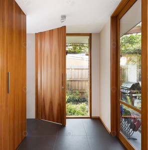 Portes en <span class=keywords><strong>bois</strong></span> massif de haute qualité pour hôtels de charme avec teinture personnalisée et quincaillerie unique créant un séjour mémorable - Product Image 1