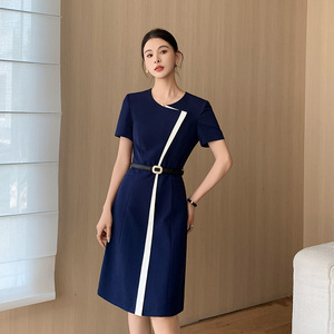 Tenue professionnelle élégante pour le personnel de réception, le personnel de vente, le service client, le personnel de vente en magasin de bijoux, le personnel de salon de beauté, pour femmes - Product Image 5