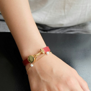 Japanese-style retro <b>leather</b> <b>bracelet</b> customization, unisex minimalist and artistic jewelry, fashionable <b>bracelets</b> for couples - Product Image 1
