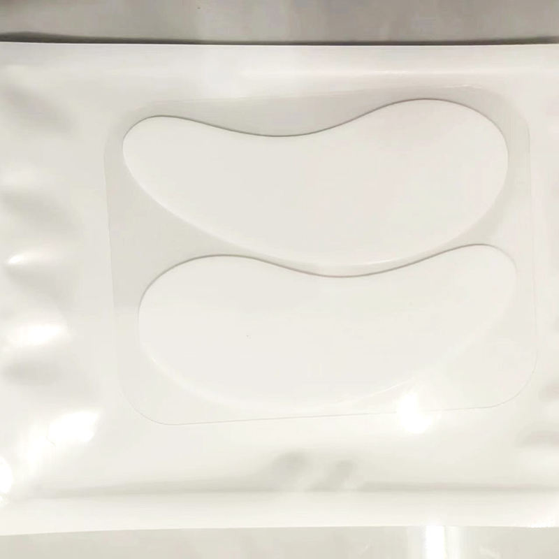 Boîte blanche + fer