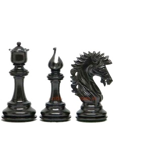 Pièces d'échecs de luxe faites à la main Jeu d'échecs en bois Pièces d'échecs Jeu de table Conception personnalisée - Product Image 1