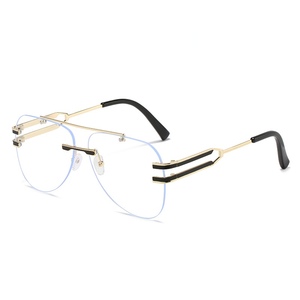 Gafas de Sol Unisex de Moda 2024, Coloridas, Metálicas, con Marco Grande, Gafas de Sol Extra Grandes - Product Image 6