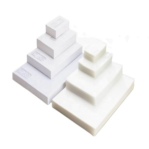 Film de <span class=keywords><strong>plastification</strong></span> thermique transparent <span class=keywords><strong>pas</strong></span> <span class=keywords><strong>cher</strong></span>, film plastique brillant 35-250 microns, <span class=keywords><strong>pochette</strong></span> de <span class=keywords><strong>plastification</strong></span> transparente en PET - Product Image 2