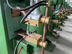 Fabricante de Máquinas de Soldadura por Puntos <span class=keywords><strong>para</strong></span> Tuercas de <span class=keywords><strong>Aluminio</strong></span> y Acero Inoxidable - Product Image 6