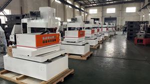 Macchina <span class=keywords><strong>EDM</strong></span> a Filo CNC Ipretech Machinery con Motore Servo ad Alta Precisione Multi Taglio IPM400-S - Product Image 4