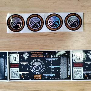 Tùy chỉnh viny nhãn dán đôi bên in đầy đủ màu sắc <span class=keywords><strong>Holographic</strong></span> lá dập hoàn thành cho chai và nắp Sticker - Product Image 1