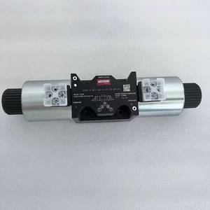 Control Hidráulico DG4V-5-8CJ-VM-U-H7-29-EN124 |   Repuestos Hidráulicos - Product Image 1