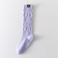 Chaussettes longues antidérapantes pour femmes, idéales pour la danse, le Pilates et le yoga, chaussettes populaires en tissu molletonné, chaussettes longues Maillard