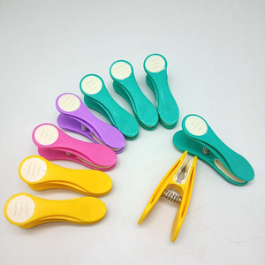 Ensemble de pinces à linge super résistantes et incassables, nouvelle génération, 20 pinces en silicone avec étiquettes pour vêtements sans trace - Product Image 3