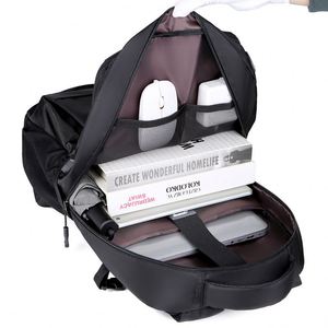 Nouveauté Sac à dos 17 pouces pour ordinateur portable étanche avec coque rigide en EVA, protection antivol et port USB - Product Image 5