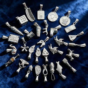 Dijes de Moda Chapados en Oro de 18k al por Mayor, Resistentes al Agua y al Deslustre, para Joyería Personalizada DIY con Diseños de Peine, Ángel, Taza de Café y Amor - Product Image 5