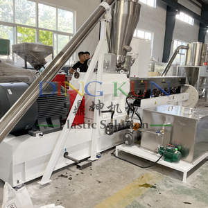 Équipement de production de granulés WPC Machine de fabrication de granulés de <span class=keywords><strong>bois</strong></span>-plastique Haute qualité Garantie à vie - Product Image 2