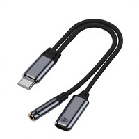 Adaptateur de charge rapide 2-en-1 PD 100W Type-C vers prise casque 3,5 mm avec son Hi-Fi et prise audio auxiliaire pour iPhone 17/16/15