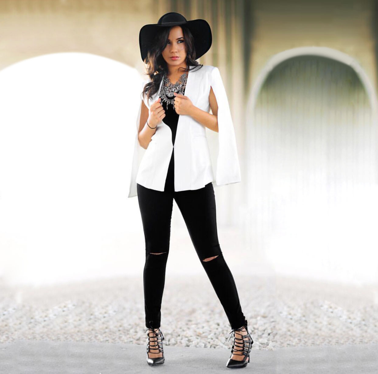 Hat Black Ripped Skinny Jeans Outfit Ideas Blue Jean Outfits Women