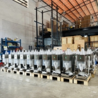 Petite machine à mélanger la crème glacée commerciale verticale en acier inoxydable pour les magasins de bubble tea