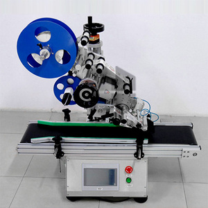 2024 Máquina de etiquetas redondas Máquina de etiquetado Botella cuadrada Máquina de impresión de etiquetas de prendas - Product Image 5