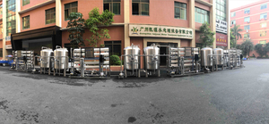 Telecomando Auto 10 T/<span class=keywords><strong>H</strong></span> containerizzato Ro sistema di osmosi inversa 10000L/<span class=keywords><strong>H</strong></span> Ro impianto di trattamento delle acque per acqua di alimentazione TDS 2000 - Product Image 3