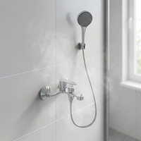 Robinet de baignoire mural en laiton chromé poli avec douchette cascade et cartouche céramique pour salles de bain d'appartements et d'hôtels