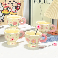 Mug en céramique au design floral créatif, tasse à eau moderne de haute qualité, cadeaux d'affaires pour l'anniversaire des filles, tasse à café souvenir