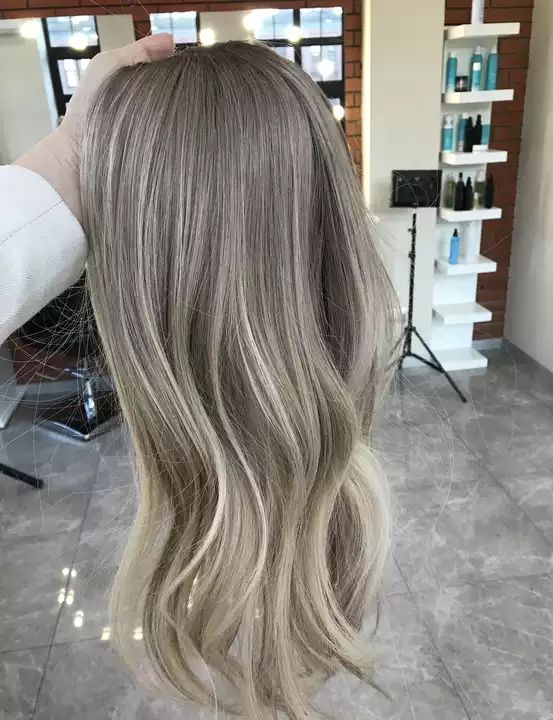 Mettre en valeur le blond gris