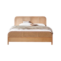 Lit plateforme Queen en rotin naturel et bois massif, style minimaliste, avec tête de lit, pied de lit et tables de chevet, montage facile, qualité commerciale