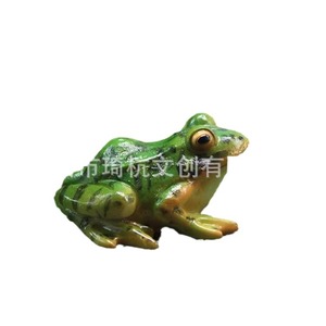 Figurines de grenouilles en résine, décoration de jardin extérieur, ornement de balcon et de pelouse, forme d'animal créative, finition brillante - Product Image 3