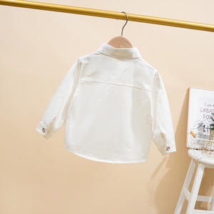 2023 nuevo estilo coreano Kidsren's Casual camisas <span class=keywords><strong>de</strong></span> algodón para niños <span class=keywords><strong>de</strong></span> manga larga suelta solapa Tops en tallas pequeñas y medianas - Product Image 4