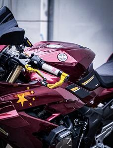 Película de Vinilo Envolvente Rojo Sangre de Dragón Metálico Súper Brillante de Calidad PET PVC para Coche Motocicleta Autoadhesiva para Cambio de Color de Coche - Product Image 6