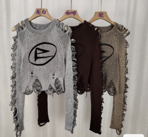 Bộ đồ nữ thời trang mùa xuân hè hai mảnh phong cách đường phố, áo len đan móc lỗ và quần short PU, bộ đồ hai mảnh nữ - Product Image 3