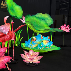 Lanterna Decorativa SGL188 per Festival della Seta Cinese, Tema Animali della Foresta, Illuminazione Tradizionale per Festività - Product Image 6