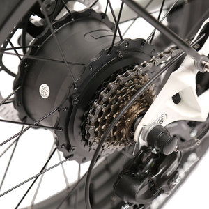 Retro 26" Fat Tire 7-Speed <b>Frame</b> 15Ah Lithium Battery 48V 500W Rear Motor Cruiser <b>Bicycle</b> for Men - Product Image 2