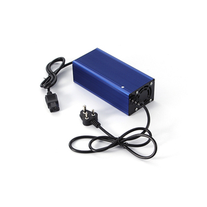 Chargeur portable 220V 60V 12A de haute qualité, haute efficacité, silencieux, économie d'énergie, 1000W, en aluminium, AC/DC, LiFePO4, lithium - Product Image 4