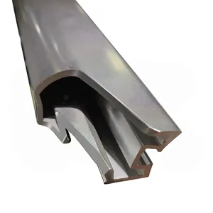 Extrusion d'aluminium sur mesure, en forme de Rail v, pièces