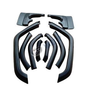 Modèles noirs à quatre portes moulure de passage de roue de garde-boue de sourcils de roue pour Land Cruiser FJ76 LC76 - Product Image 2