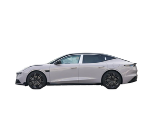 Auto Usado, Auto Nuevo, Autos Chinos Más Baratos, <span class=keywords><strong>LYNK</strong></span> & <span class=keywords><strong>CO</strong></span> 10 Modelo 2025 120 4WD Ultra H5, Auto de Nueva Energía BEV HEV PHEV de Largo Alcance - Product Image 2