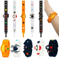 Nouveau bracelet intelligent anti-stress Halloween Pest Control Pioneer avec bulles en silicone à presser pour la relaxation