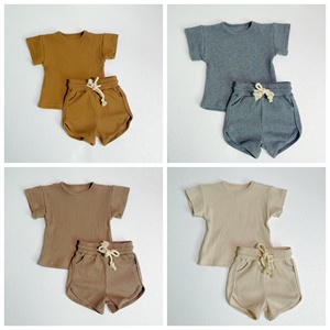Детский трикотажный комплект из 2 предметов - Product Image 3