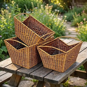 Panier de rangement vintage artisanal en rotin naturel tressé à la main du Vietnam, écologique, pour garde-manger, placard et étagère domestique - Product Image 1
