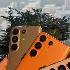 Camon 50 Pro Fotografía de alta definición Funciona en modo de fotograma completo sin retrasos Combinaciones de colores versátiles y modernas - Product Image 6