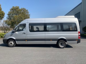 Véhicule utilitaire diesel DK5 de 7,5 m personnalisable + véhicule de transport de passagers pour entreprises/voyages en famille/transport de passagers locaux - Product Image 2