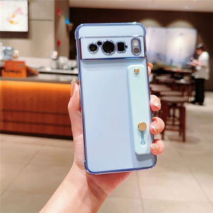 Funda de teléfono con soporte de correa de muñeca galvanizada para Google <span class=keywords><strong>Pixel</strong></span> 8 Pro <span class=keywords><strong>Pixel</strong></span> 7A parachoques de esquina a prueba de golpes funda trasera de silicona suave - Product Image 5