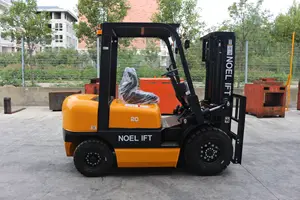 1.5 Ton 3M Gasoline Japanese Isuzu Motor Forklift Factory Warehouse Road Driving