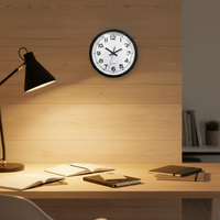 Jam Dinding Plastik Retro Gaya Antik Quartz Satu Panel Desain Tradisional Tampilan Jarum Penunjuk Waktu untuk Ruang Tamu Still Life