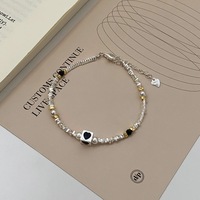 Collar de Plata con Diseño Irregular de Corazón Cuadrado Negro, Serie Plata Rota, Diseño Exclusivo para Moda y Accesorios